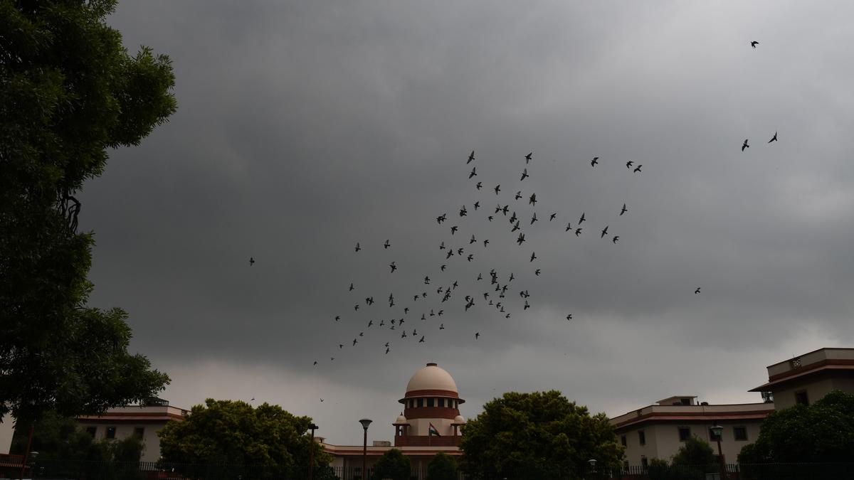Two Cheers for the Top Court&rsquo;s &lsquo;Bulldozer&rsquo; Judgment (GS Paper 2, Governance)